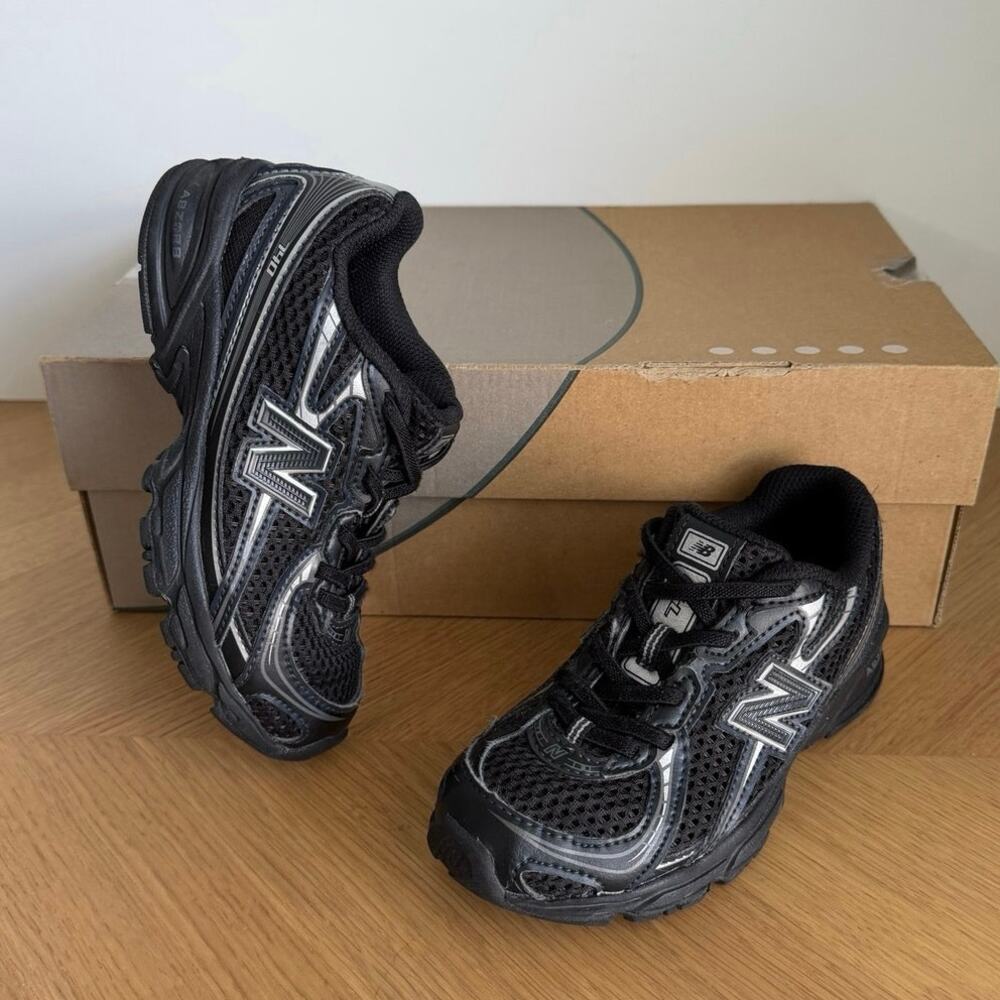 New Balance 740 ‘Black/Grey’ Toddler Sneakers- SZ 11 C